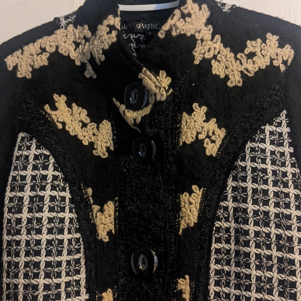 Long Cardigan with unique details | Size Small Papa Vancouver - Picture 6 of 8